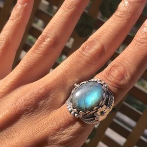 Blue Labradorite Ring - 925 Silver - Large Stone - Floral Ring